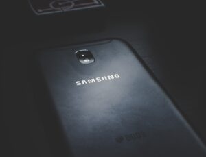 Samsung Chromebook Şarj Cihazı Nasıl Seçilir?