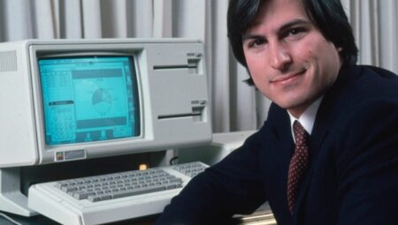 Bilgisayar dünyasının öncülerinden 40 yıllık Apple Lisa’nın kaynak kodları paylaşıldı