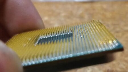 Bir Reddit kullanıcısı 3 dolara aldığı pinleri bükülmüş Ryzen 9 5900X’i hayata döndürdü