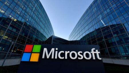 Microsoft’un Windows gelirleri çakıldı: Teknoloji şirketlerindeki zorlu süreç devam ediyor