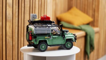 Klasik Land Rover Defender 90 aracı LEGO seti oluyor