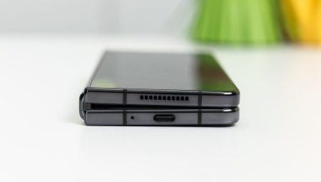 Galaxy Z Fold 5, Samsung’un en ince katlanır telefonu olacak