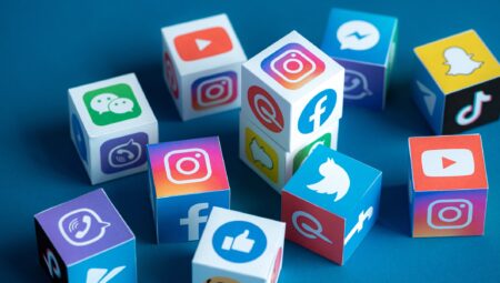 Kapsamı geniş yeni sosyal medya düzenlemesi yürürlüğe girdi! Alınan kararlar neler?