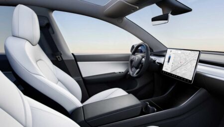 Tesla’nın devasa yazılım güncellemesi yolda: İşte gelecek yenilikler